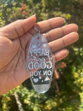 Load image into Gallery viewer, “Happy Looks Good On You”keychain