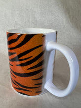 Load image into Gallery viewer, 12oz Tiger Print mug