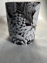 Load image into Gallery viewer, Black and White ceramic Mug