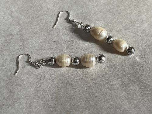 Freshwater Pearl earrings