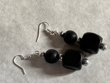Load image into Gallery viewer, Black Wooden earrings