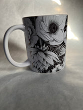 Load image into Gallery viewer, Black and White ceramic Mug